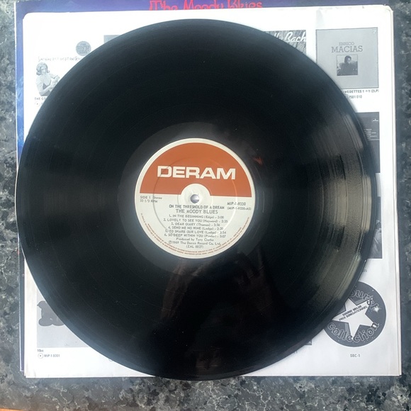 LP vintage Moody Blues “On the Threshold of a Dream” - Picture 4 of 4